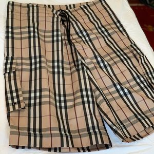 Burberry men’s short / swim shorts